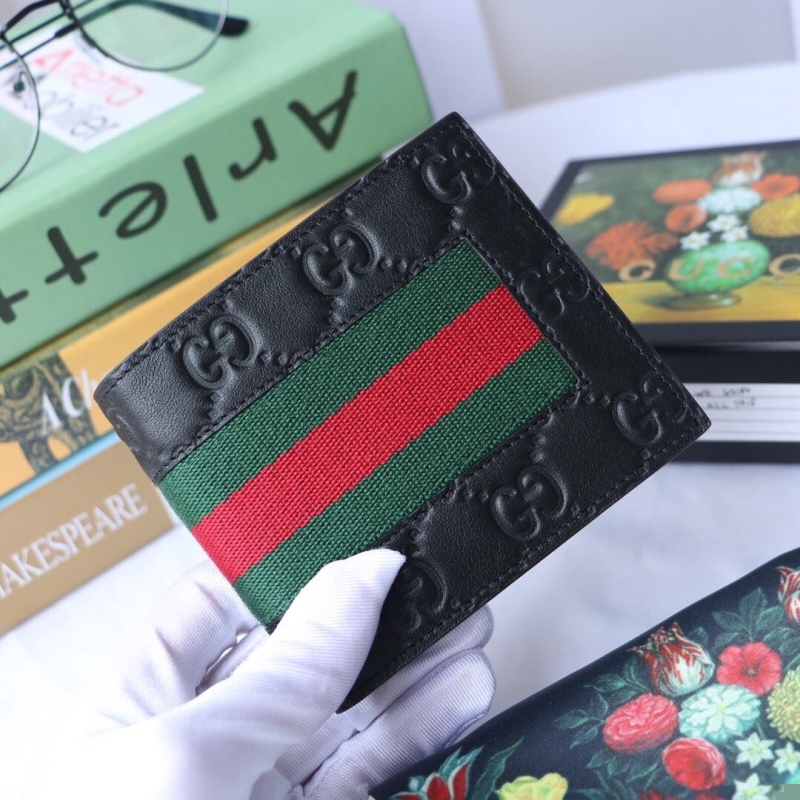 G*u*i wallets & purse